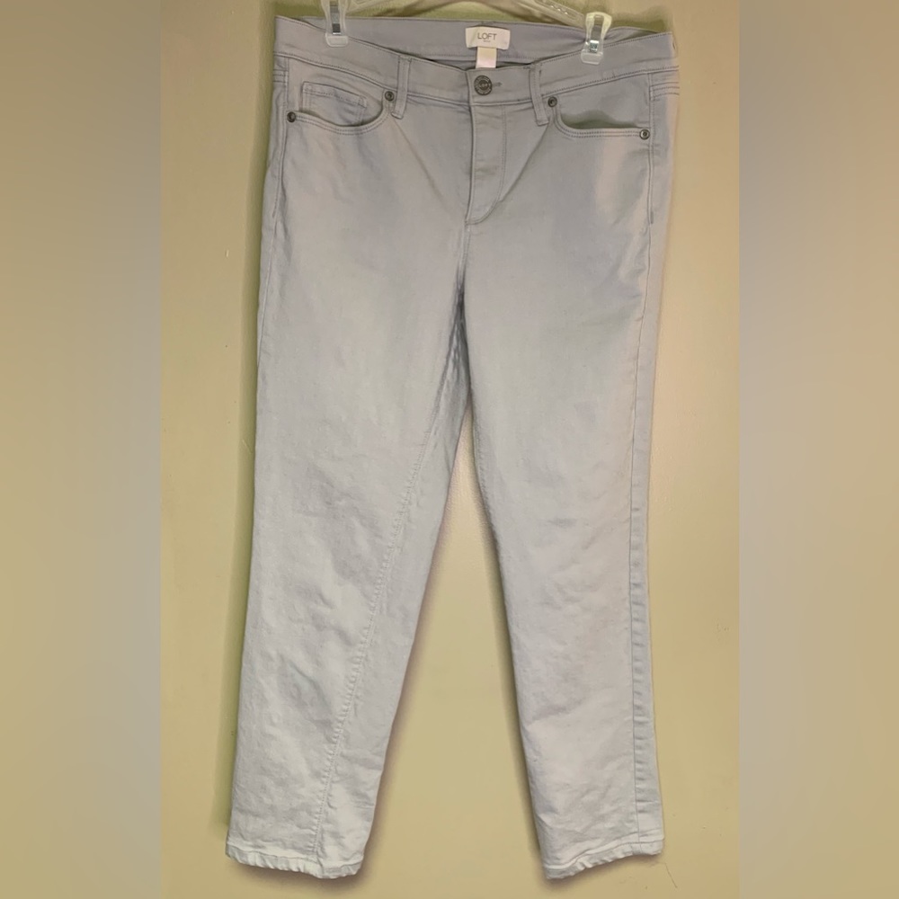 LOFT Modern Denim Crop Jean Light Gray